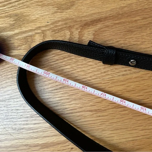 Longchamp purse - Picture 11 of 13